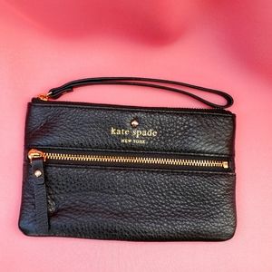 Kate Spade ♠️ wristlet/wallet